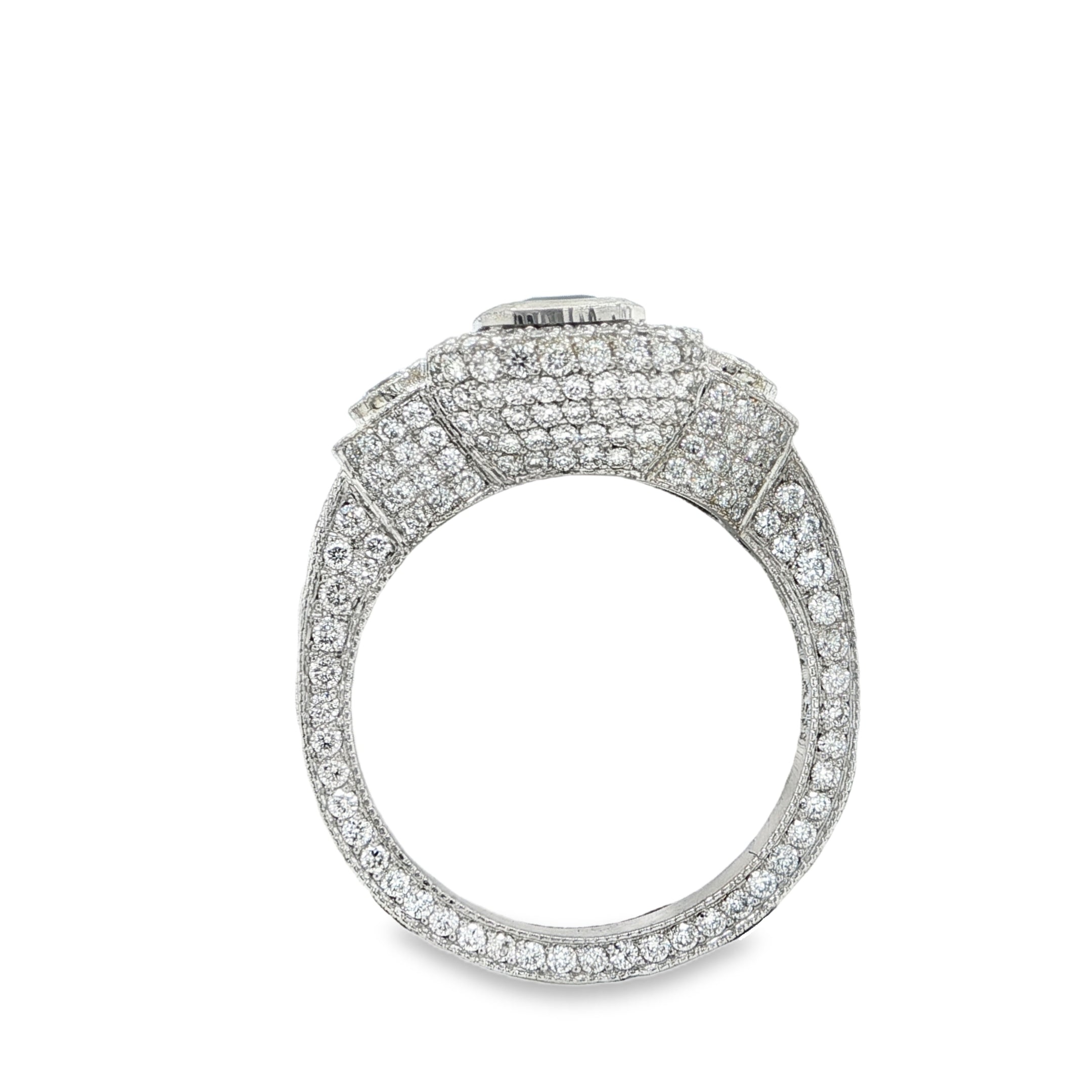 EMERALD & ALL-OVER DIAMOND RING