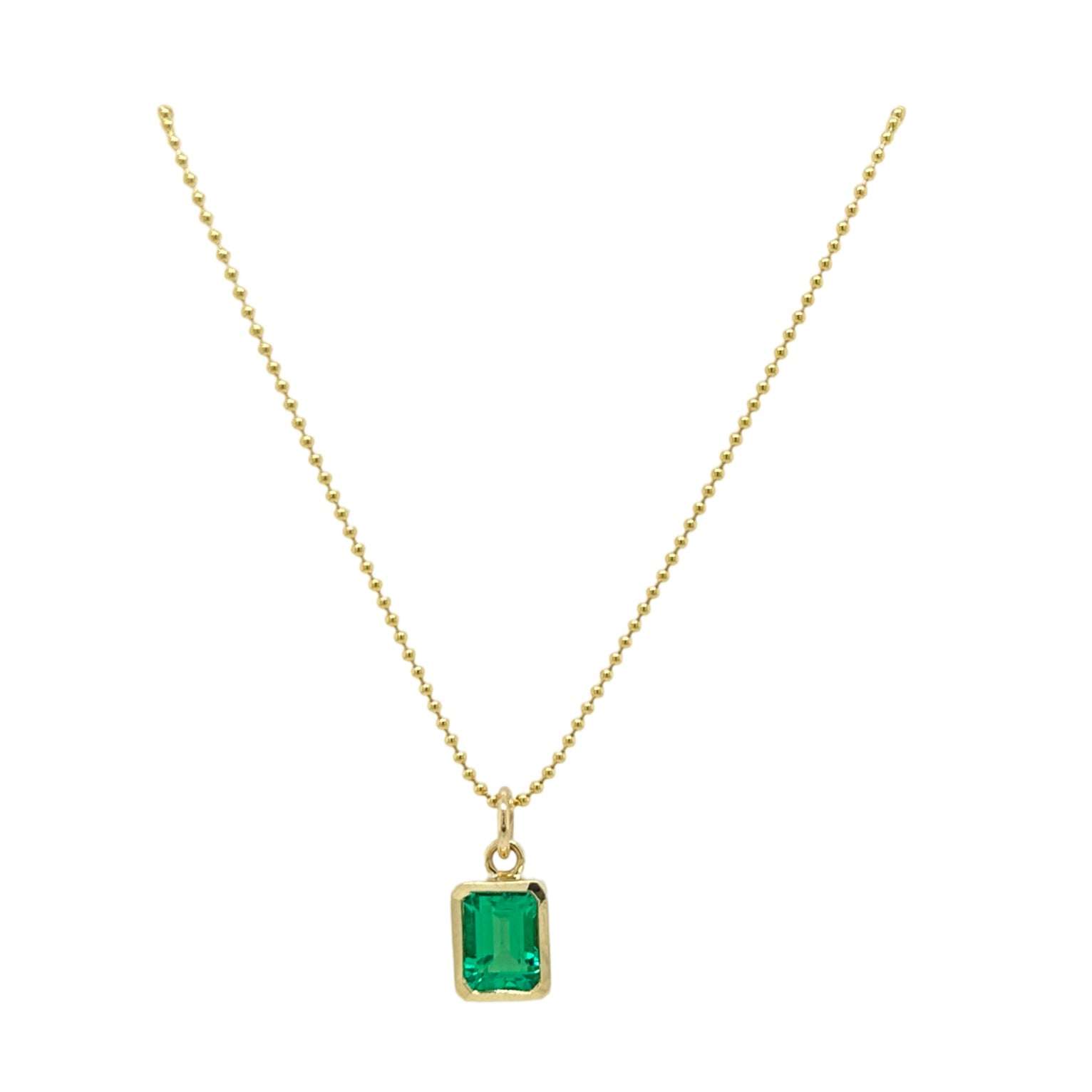 BEZEL LAB GROWN GREEN EMERALD CHARM