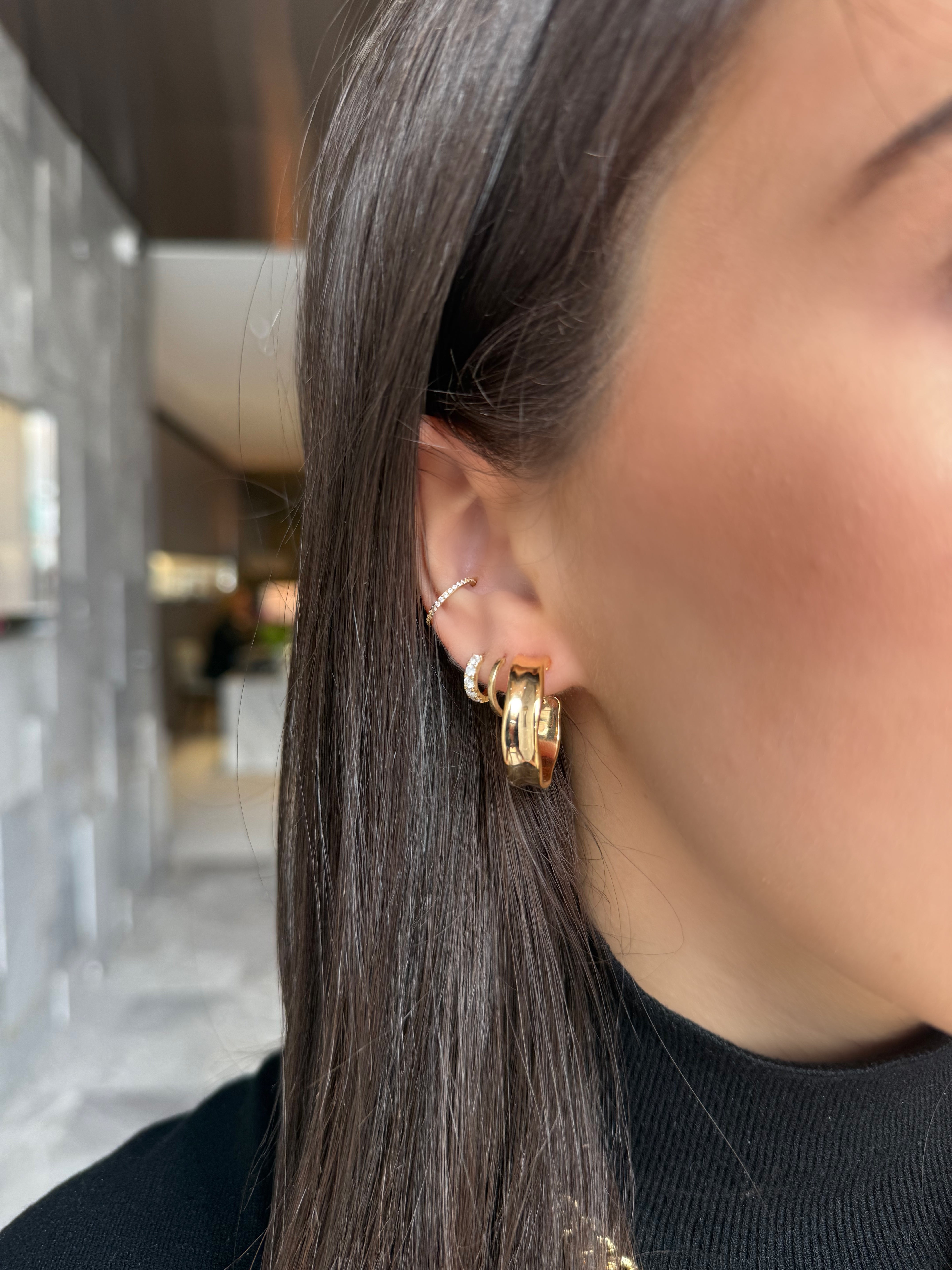 WAVE STYLE HOOPS