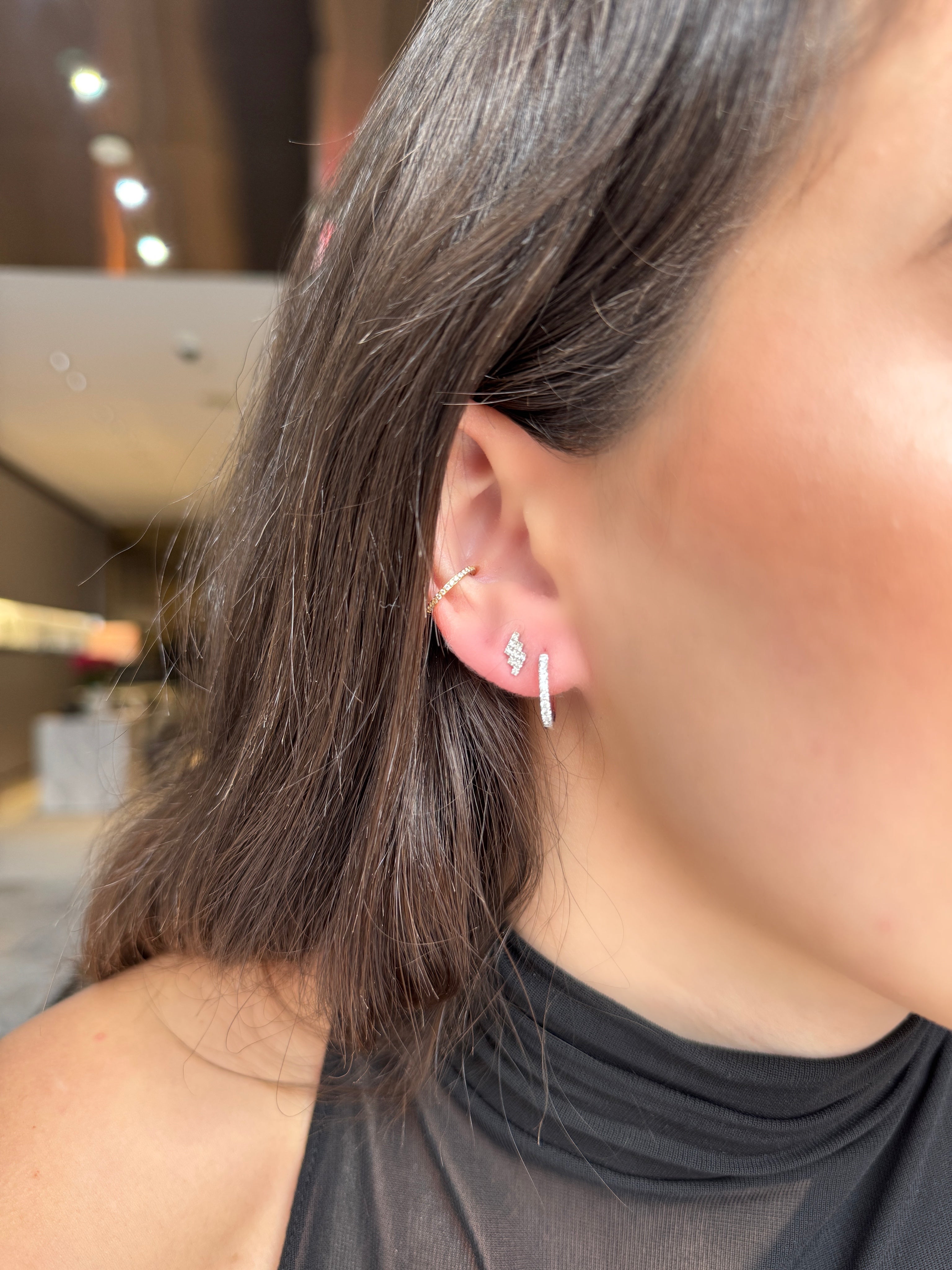 MINI DIAMOND ZIGZAG STUDS