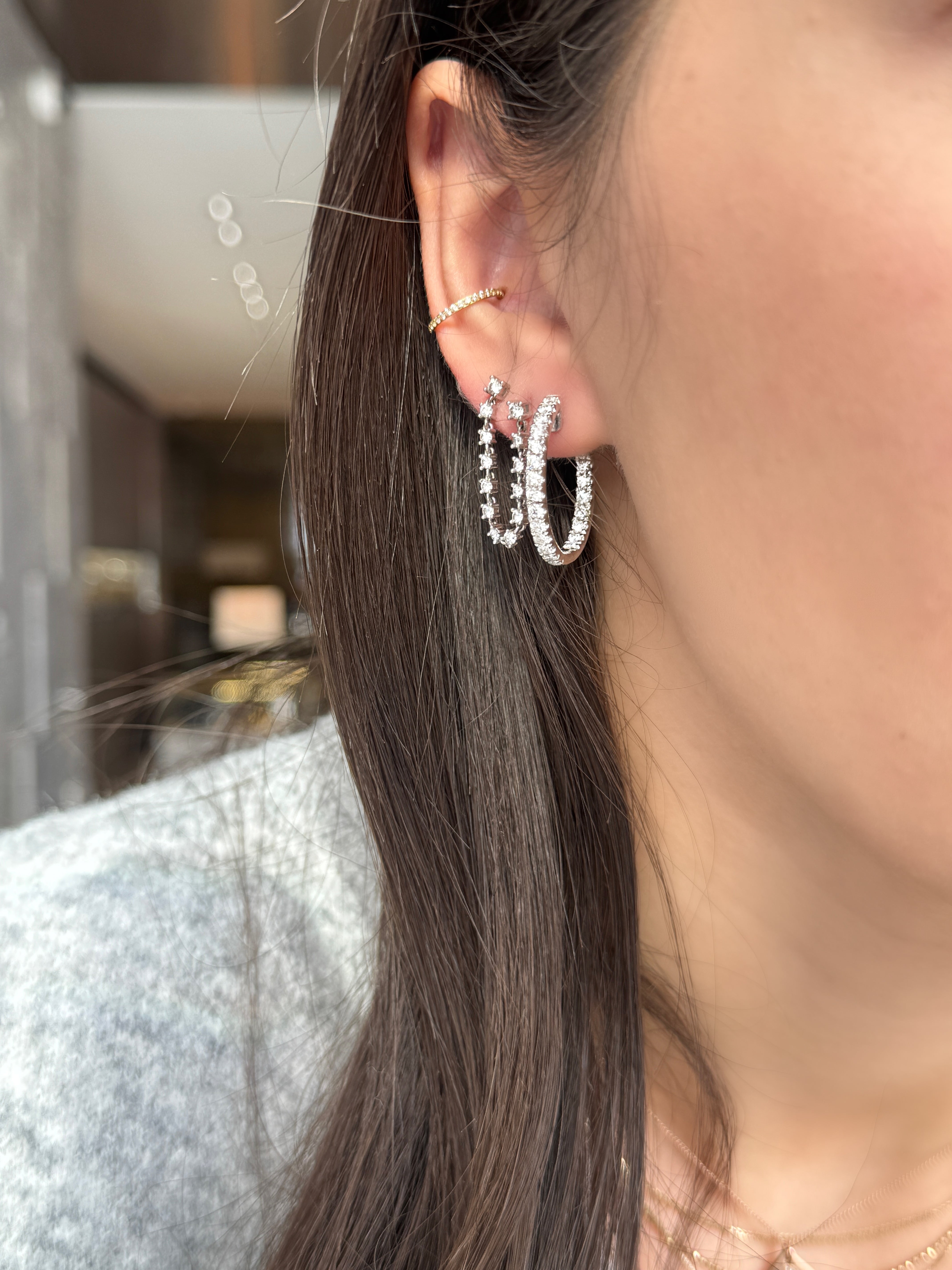 MEDIUM DIAMOND HOOPS