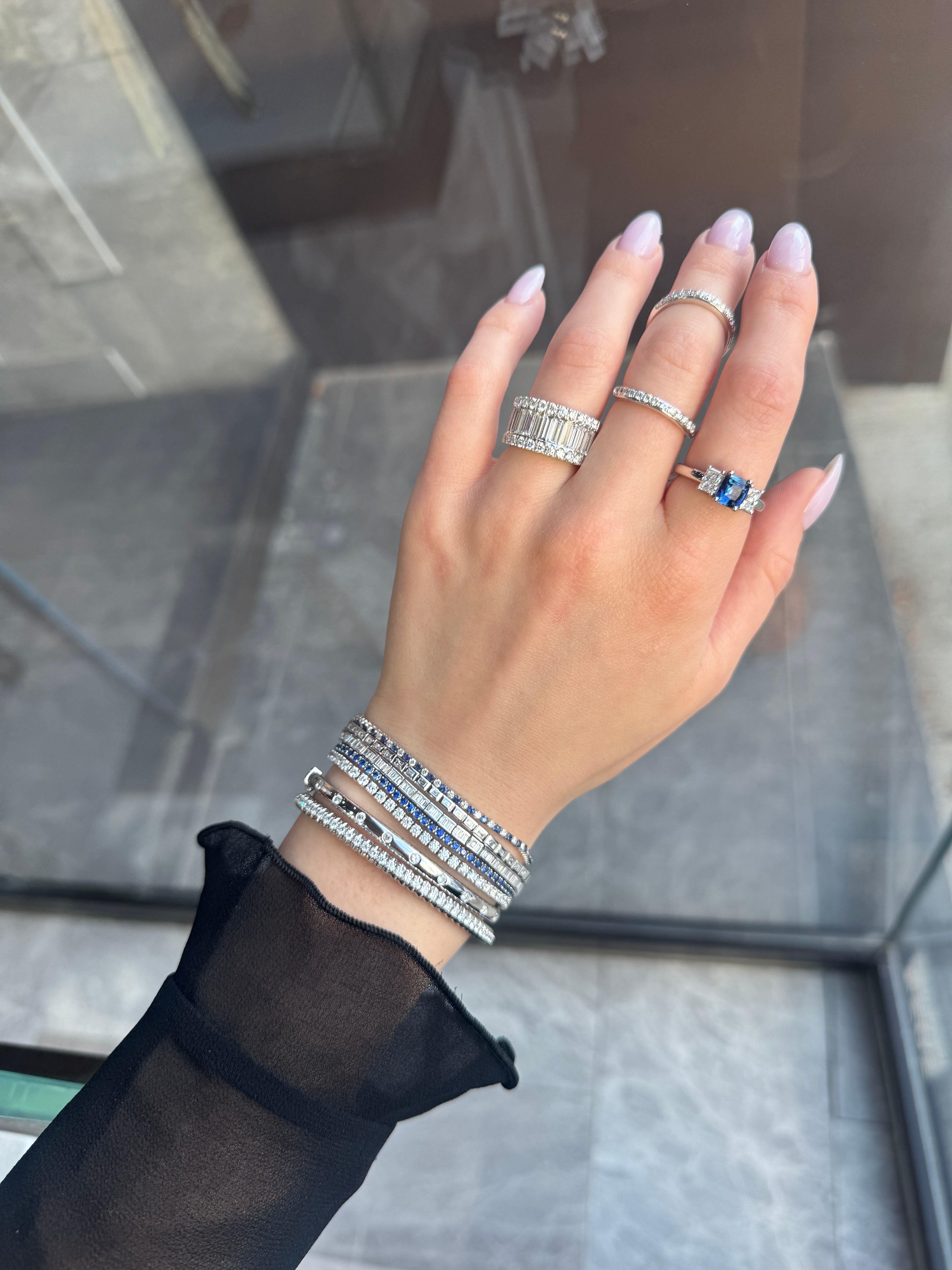 BLUE SAPPHIRE TENNIS BRACELET