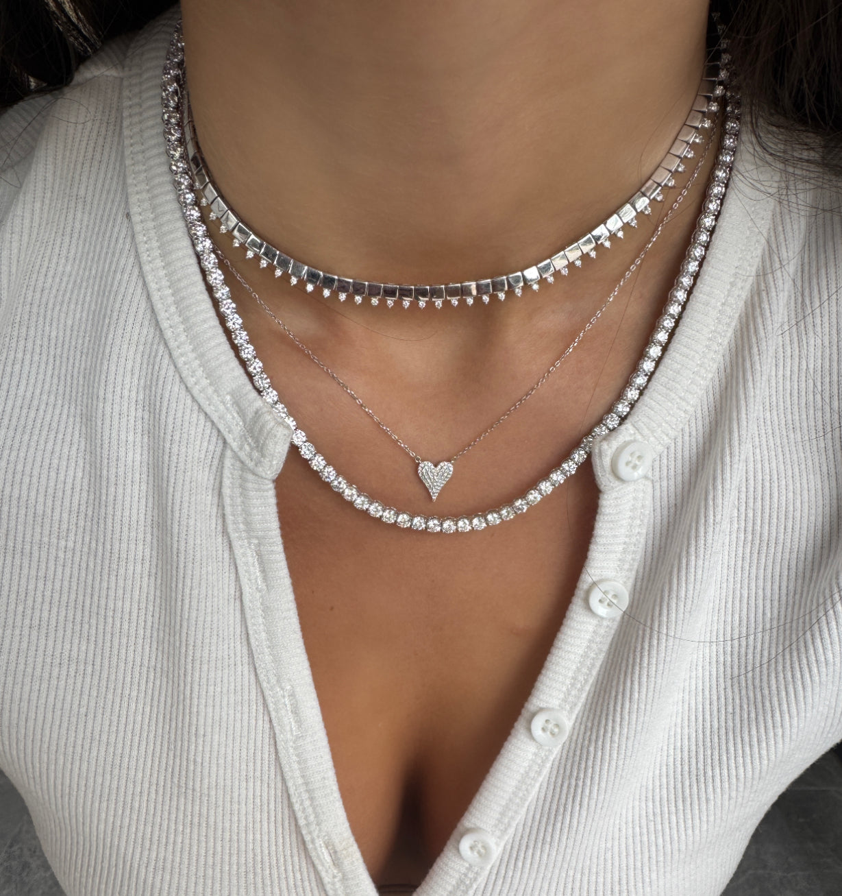 PAVÉ DIAMOND HEART NECKLACE