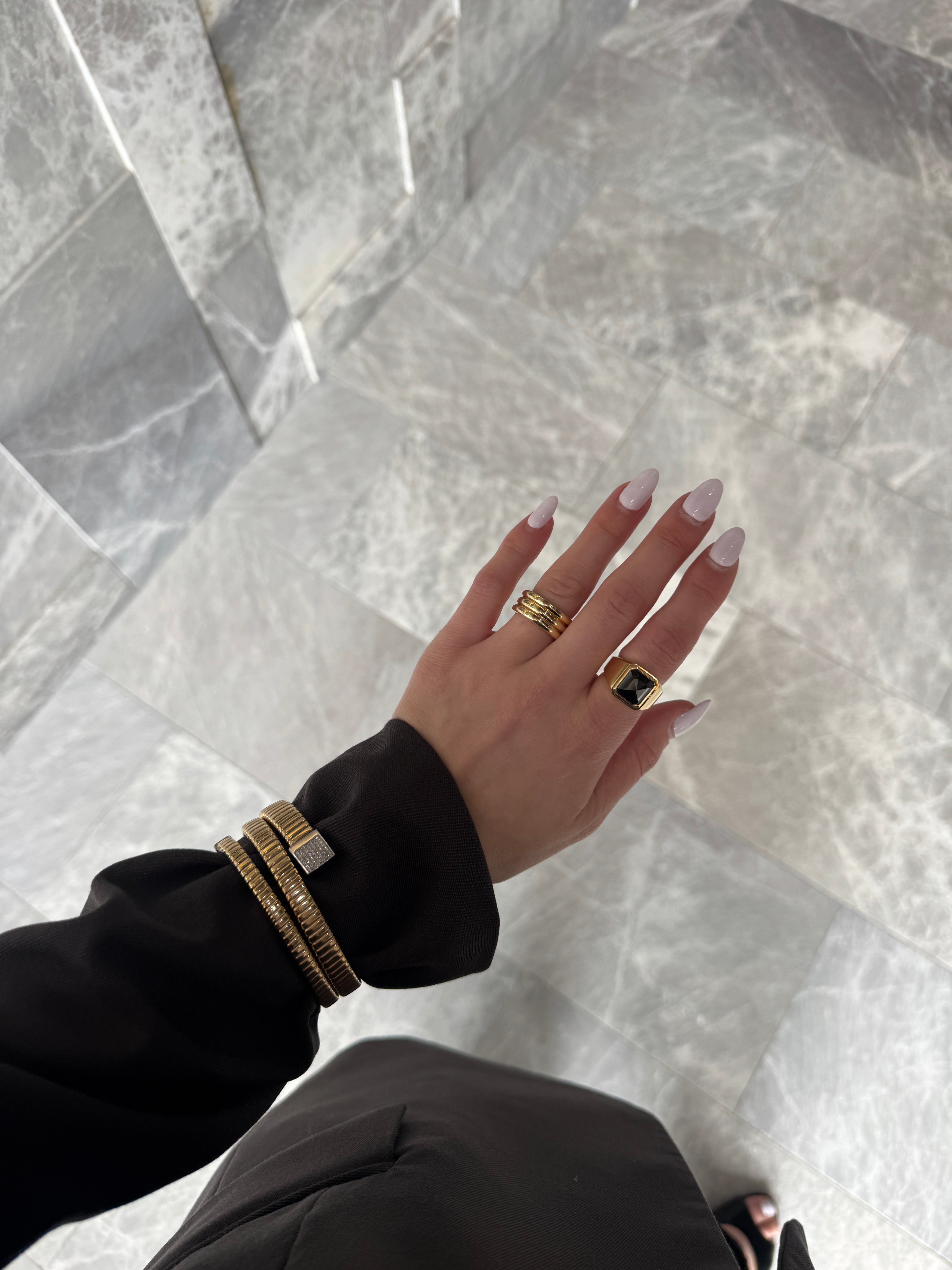 CHUNKY BLACK DIAMOND RING