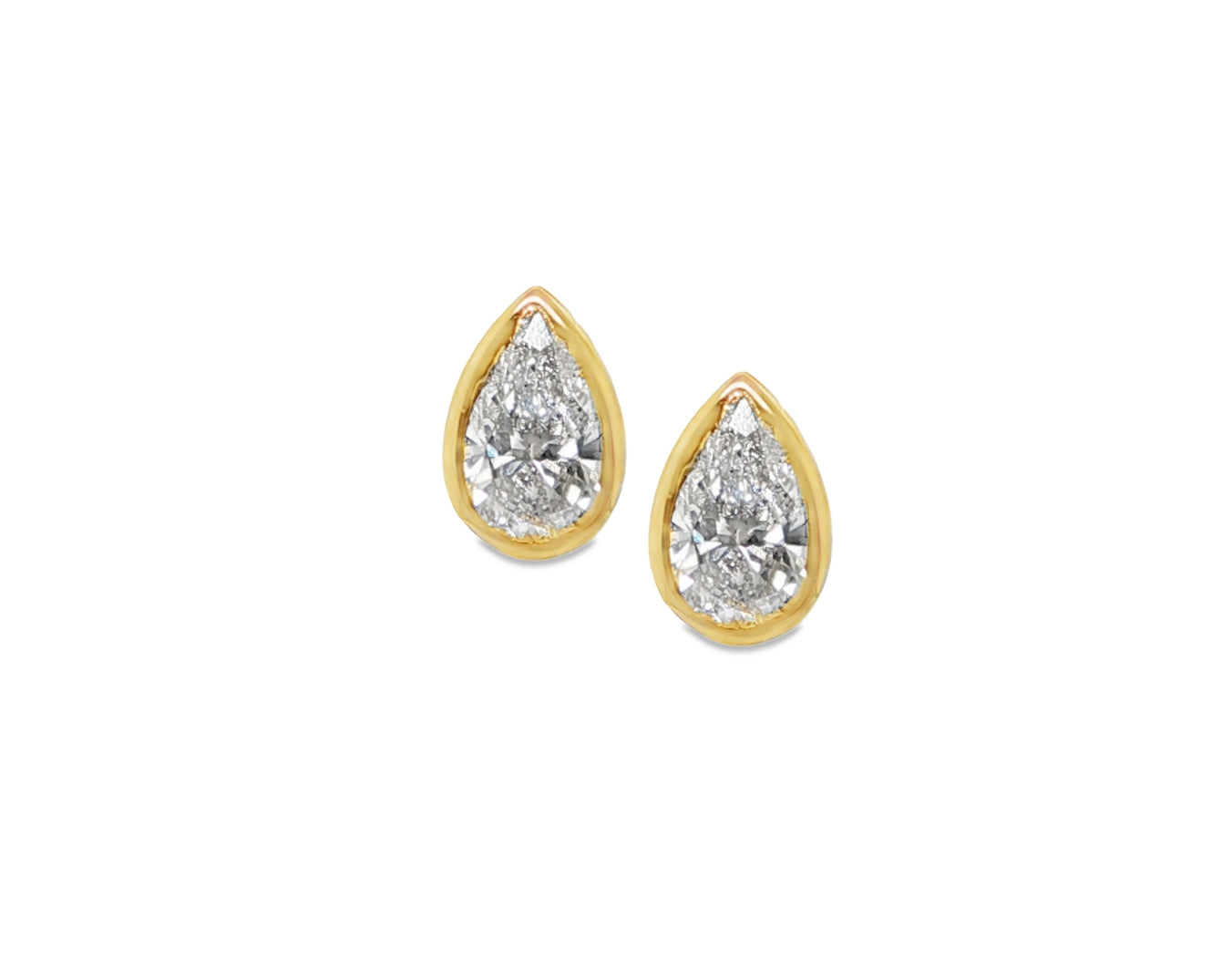 LAB PEAR CUT DIAMOND STUDS