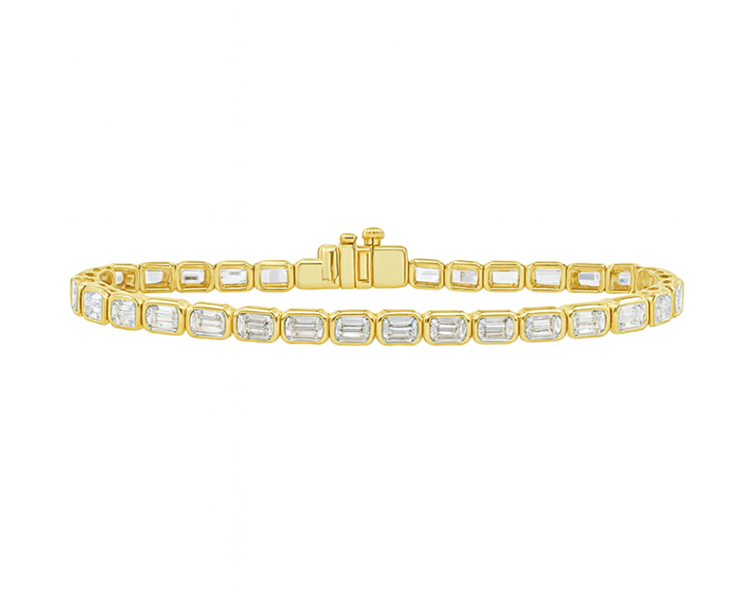 LAB EMERALD CUT DIAMOND BEZEL BRACELET