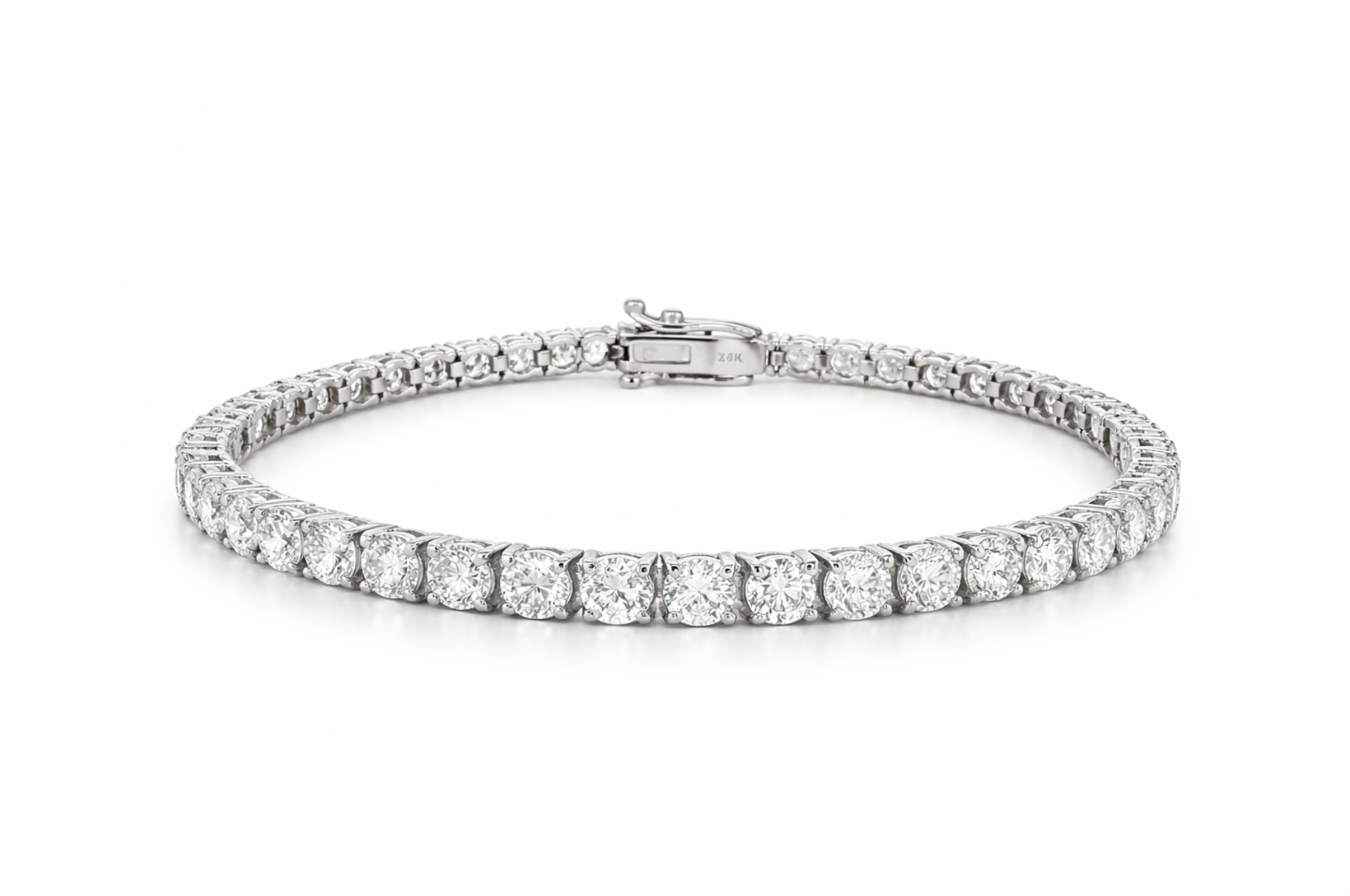 ROUND CUT LAB DIAMOND BRACELET