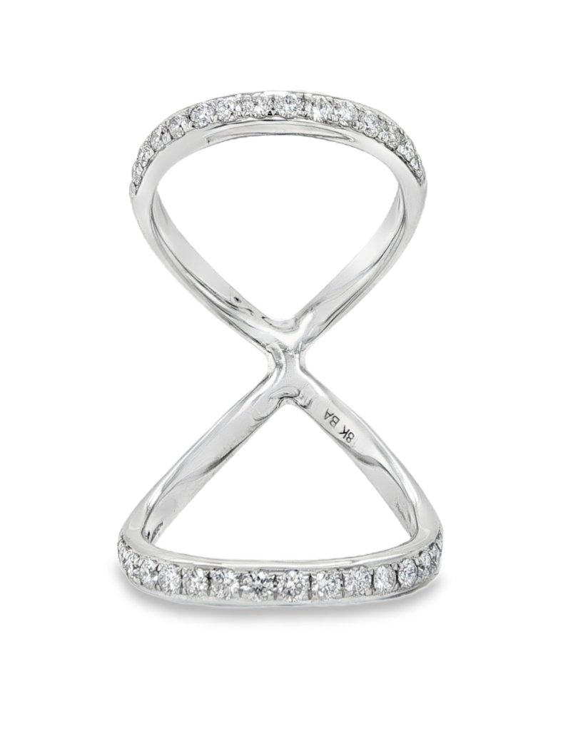 FIGURE 8 DIAMOND RING
