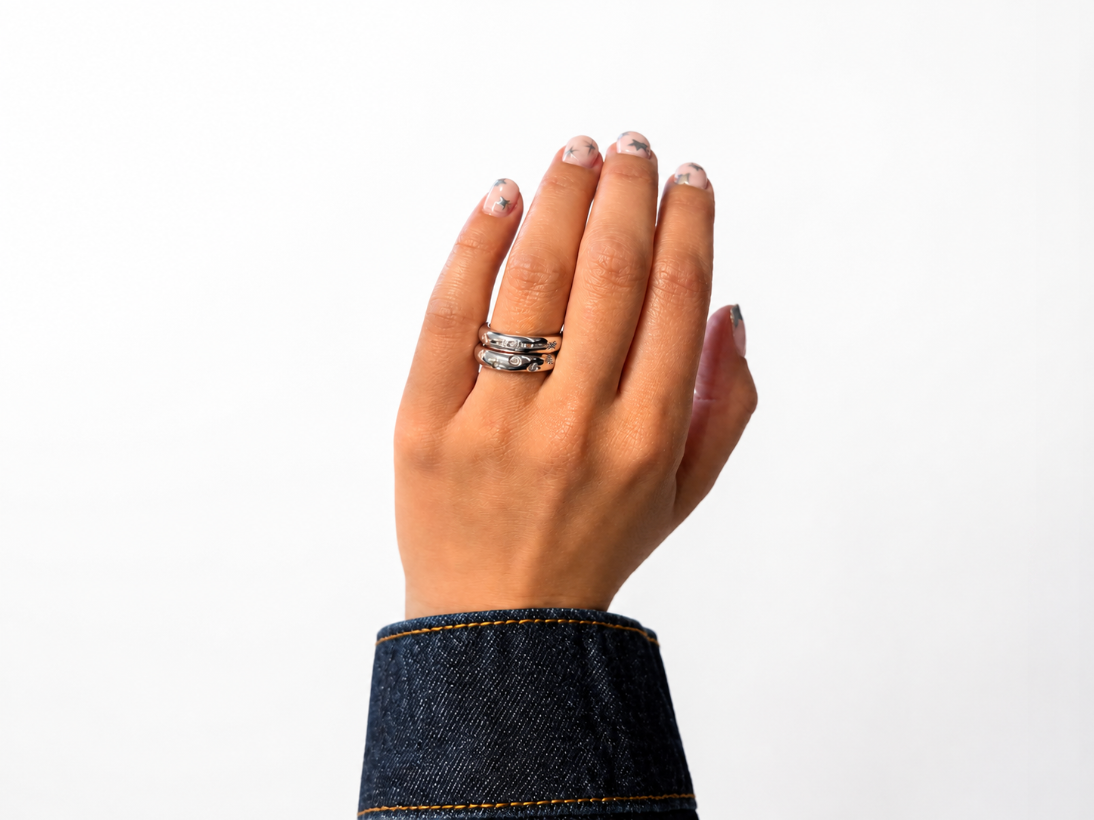 STAGGERED DIAMOND RING