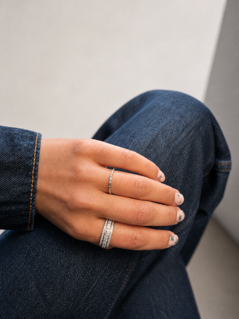 BAGUETTE & ROUND DIAMOND BAND