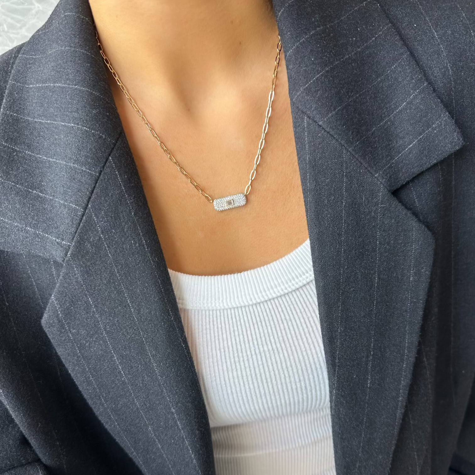 BAGUETTE & PAVÉ DIAMOND NECKLACE