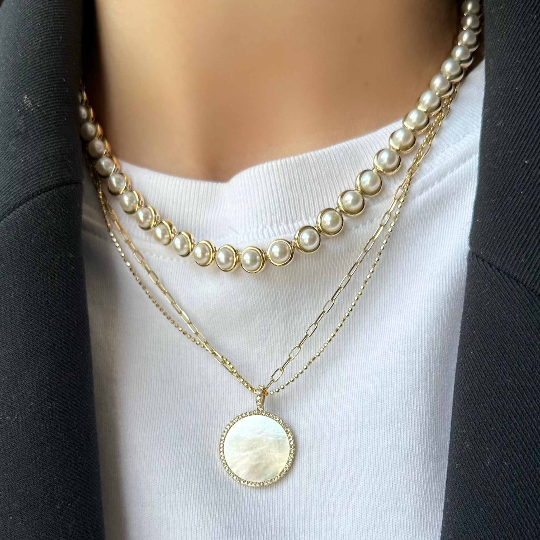 MOTHER OF PEARL PENDANT ON DOUBLE CHAIN