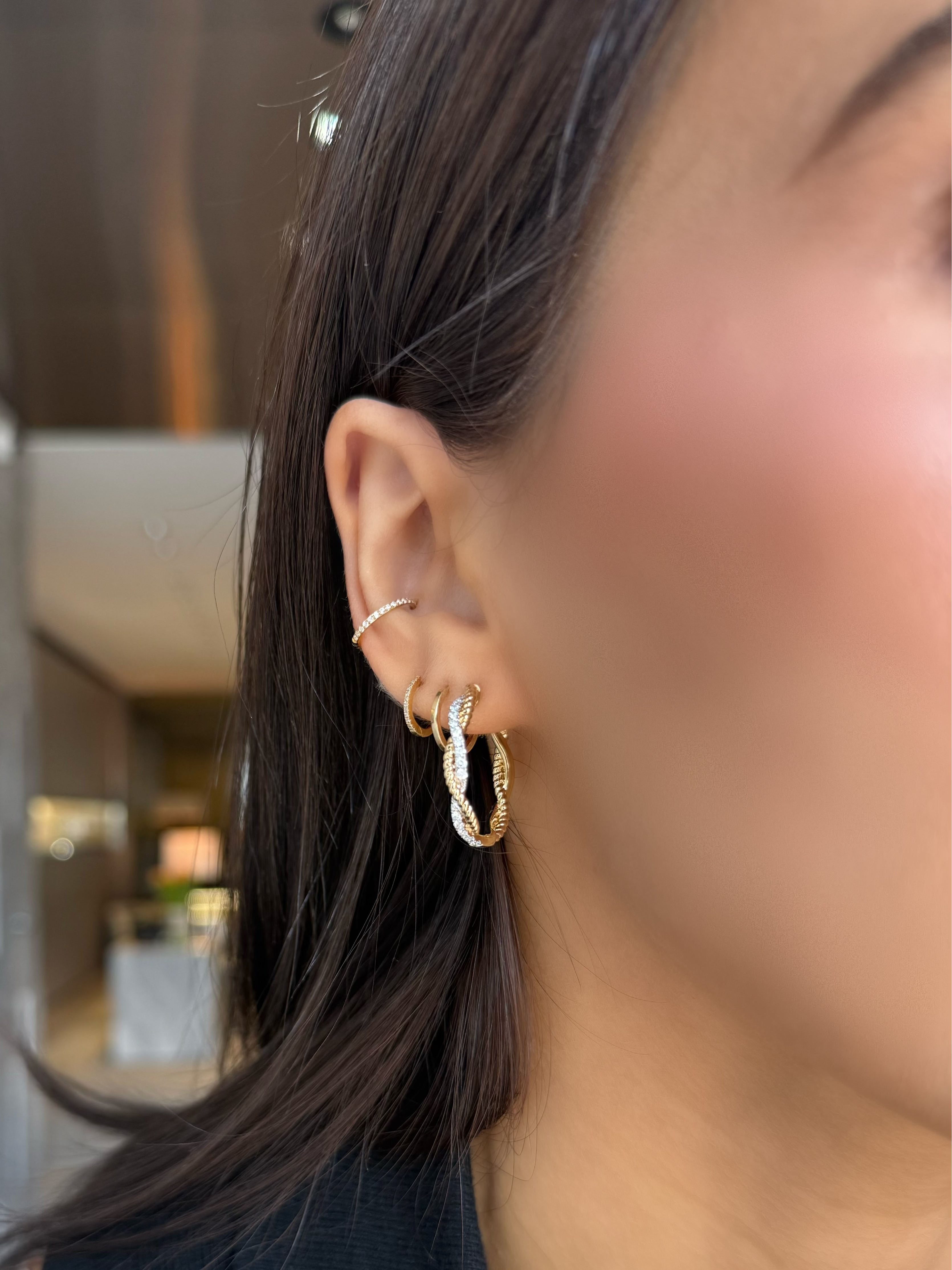 TWISTED DIAMOND HOOPS