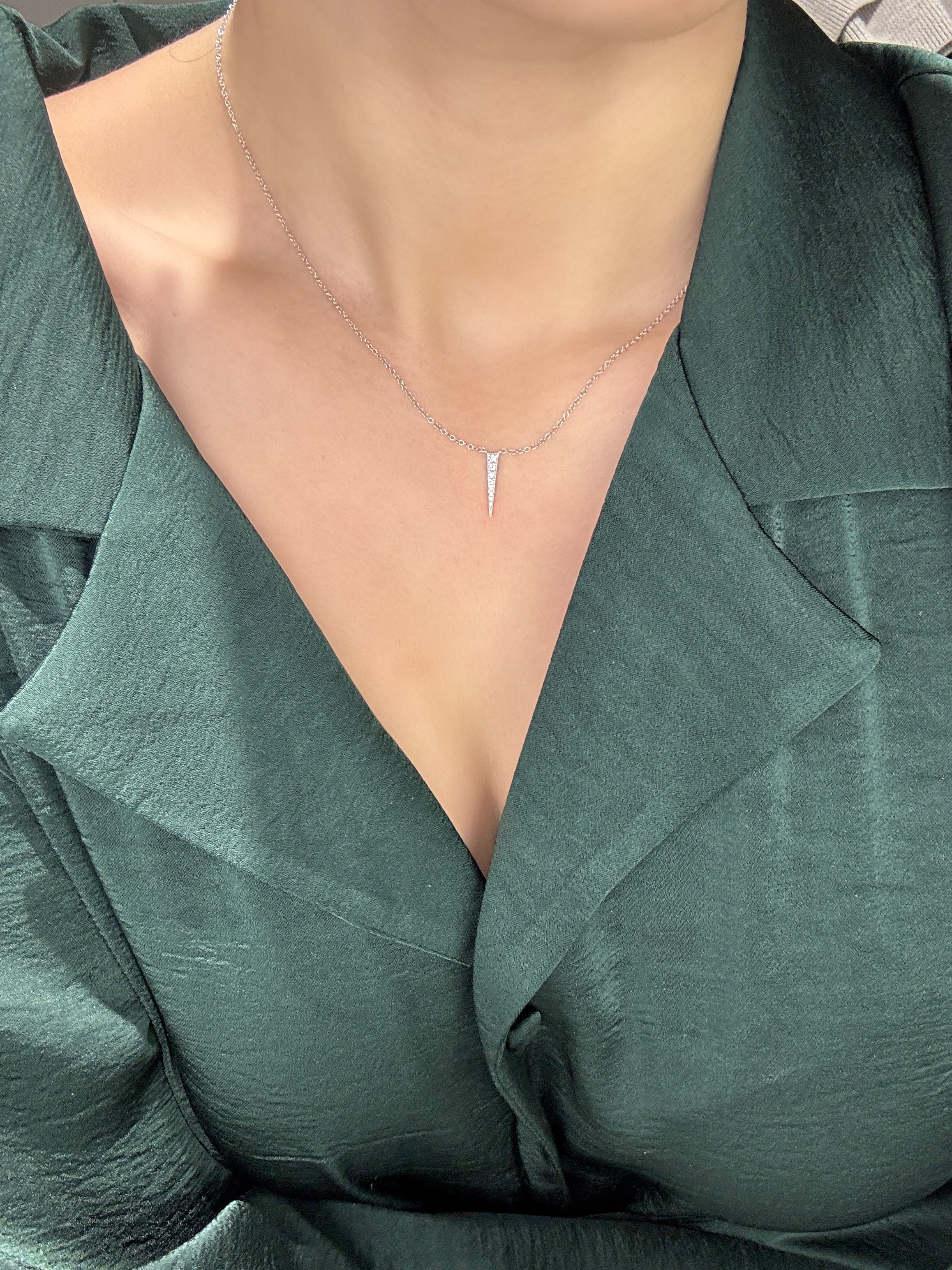 DIAMOND SPIKE NECKLACE