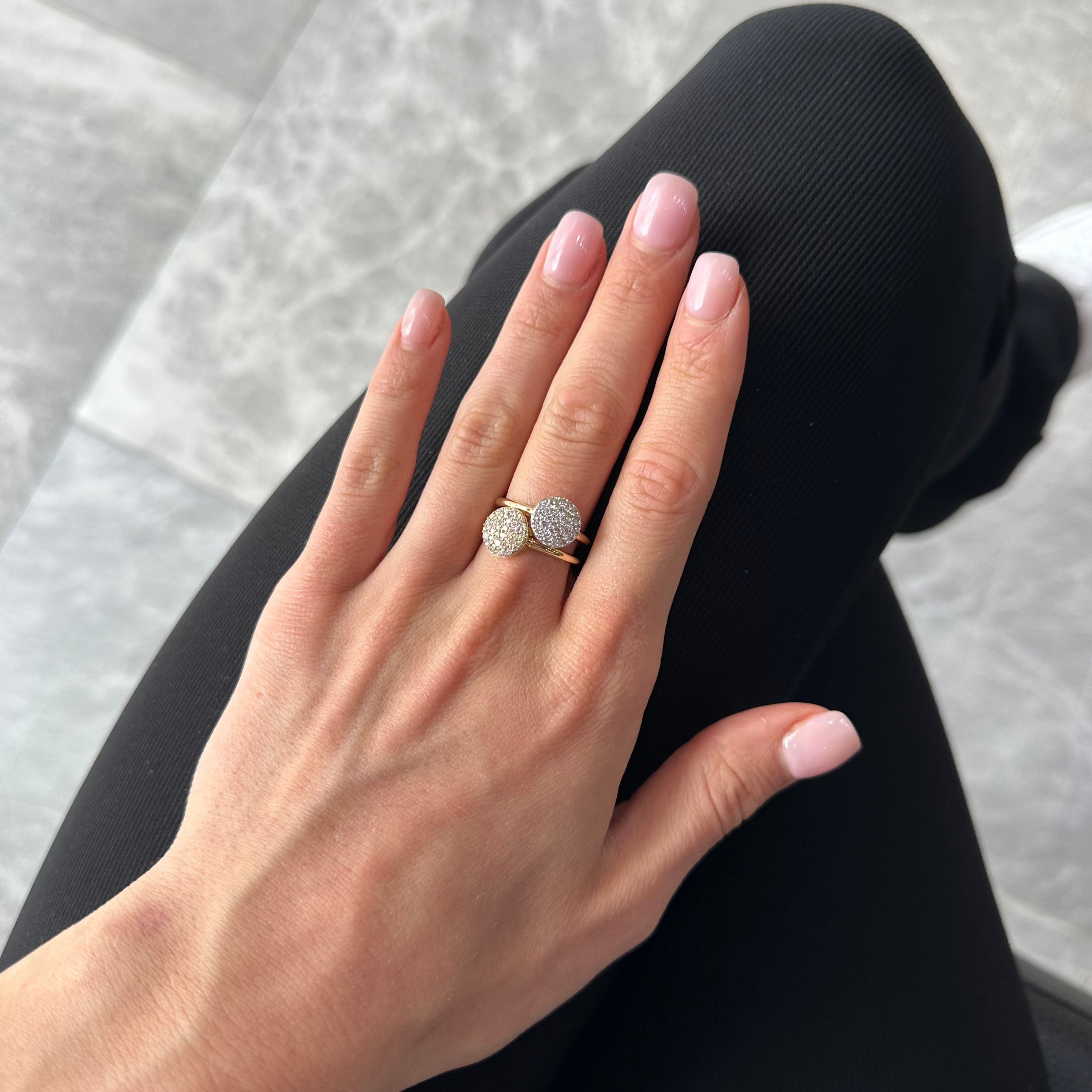 PAVÉ CIRCLE RING