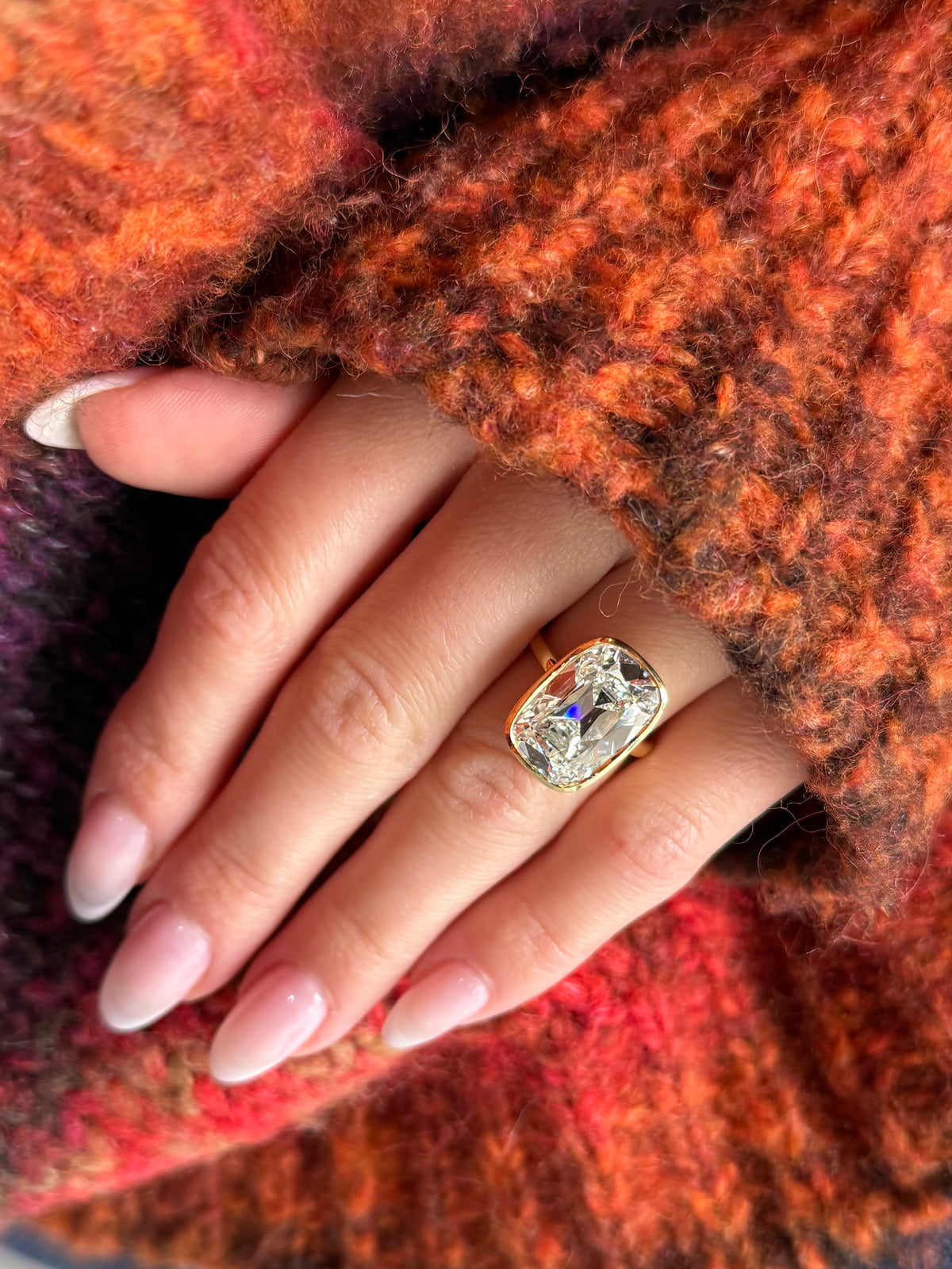 ELONGAED LAB CUSHION CUT DIAMOND BEZEL-SET ENGAGMENT RING