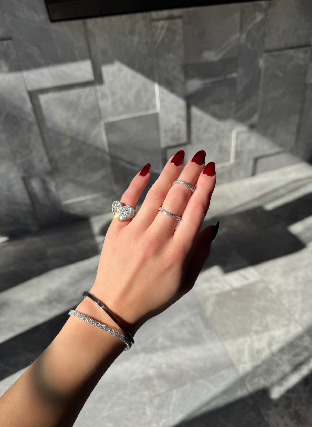 FIGURE 8 DIAMOND RING