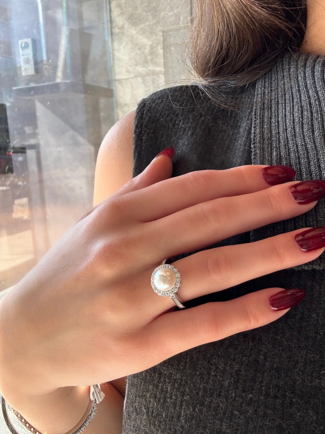 CULTURED PEARL & DIAMOND RING