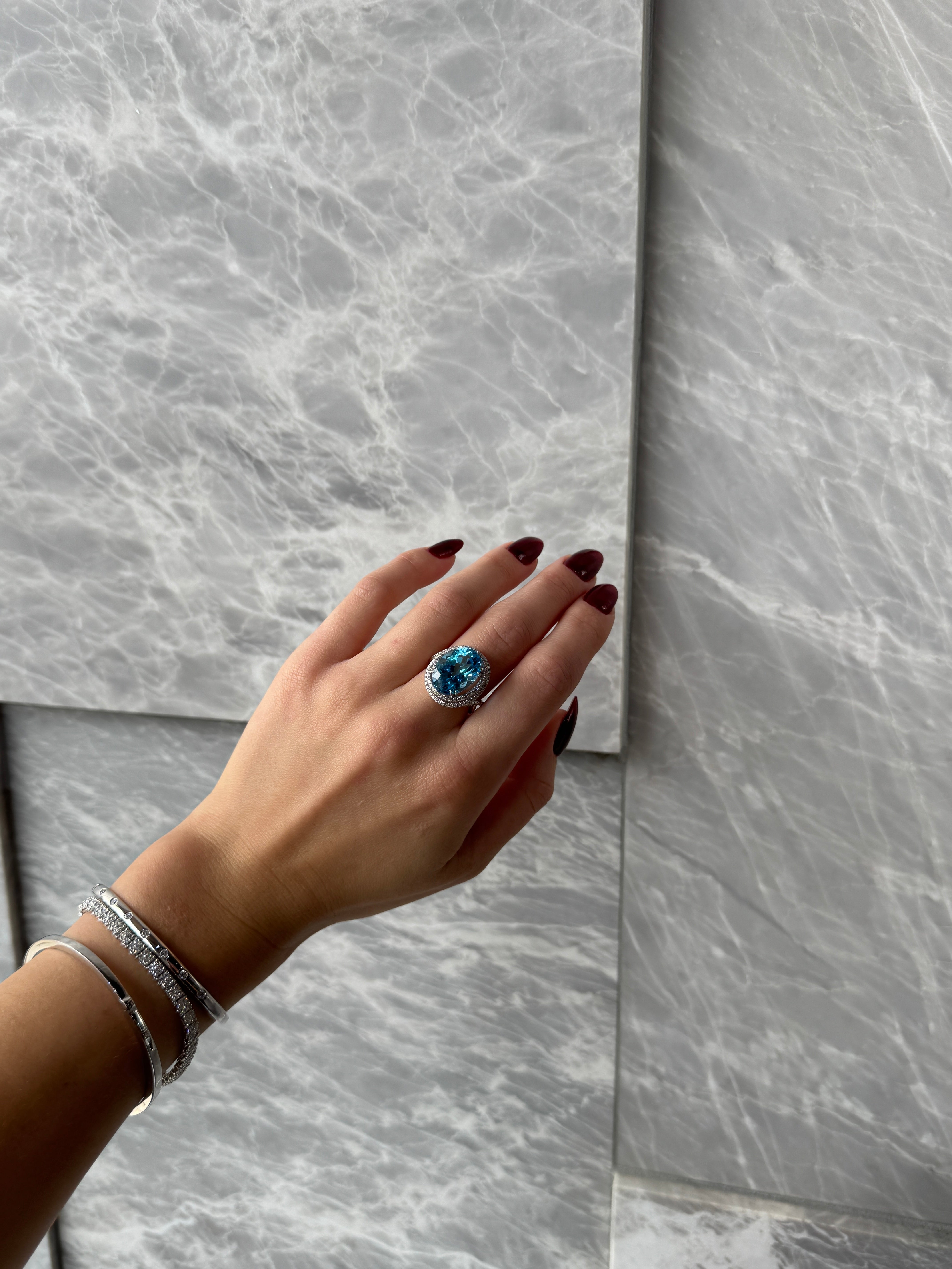BLUE TOPAZ & PAVÉ DIAMOND SPLIT SHANK RING
