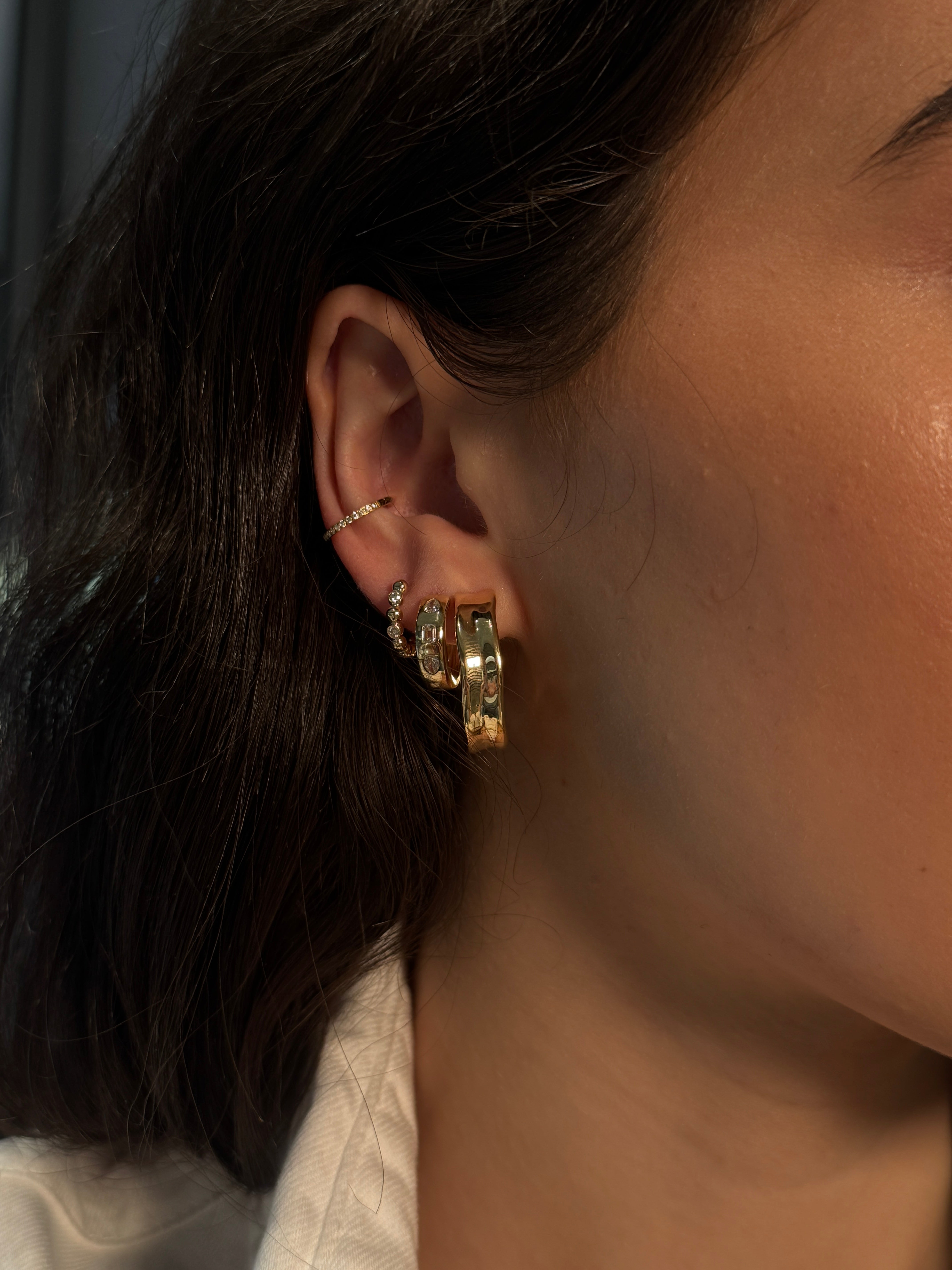 MULTI SHAPE LAB DIAMOND HUGGIES