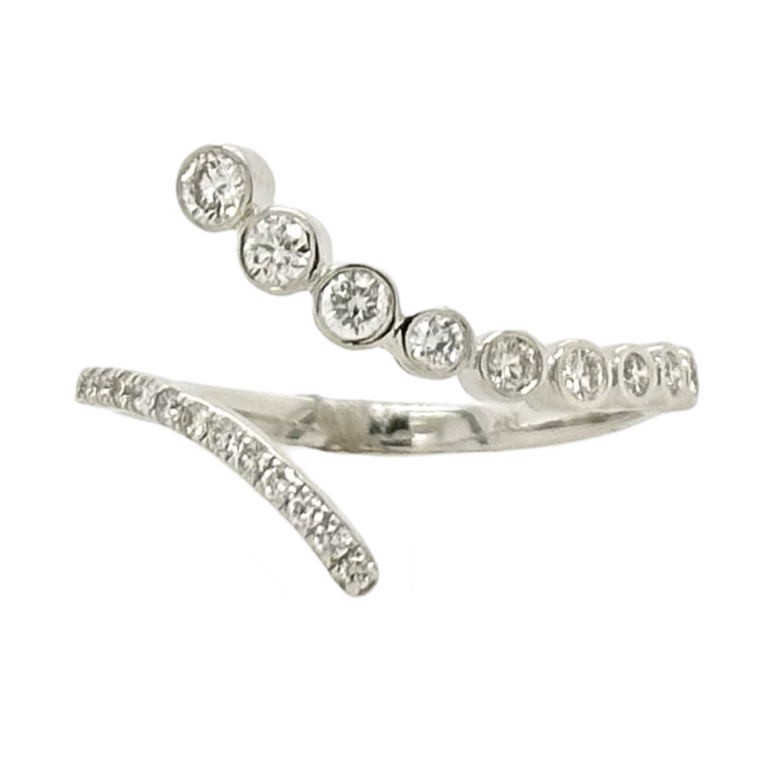 DIAMOND SPIRAL RING