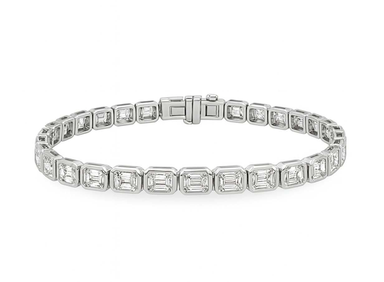 LAB EMERALD CUT DIAMOND BEZEL BRACELET
