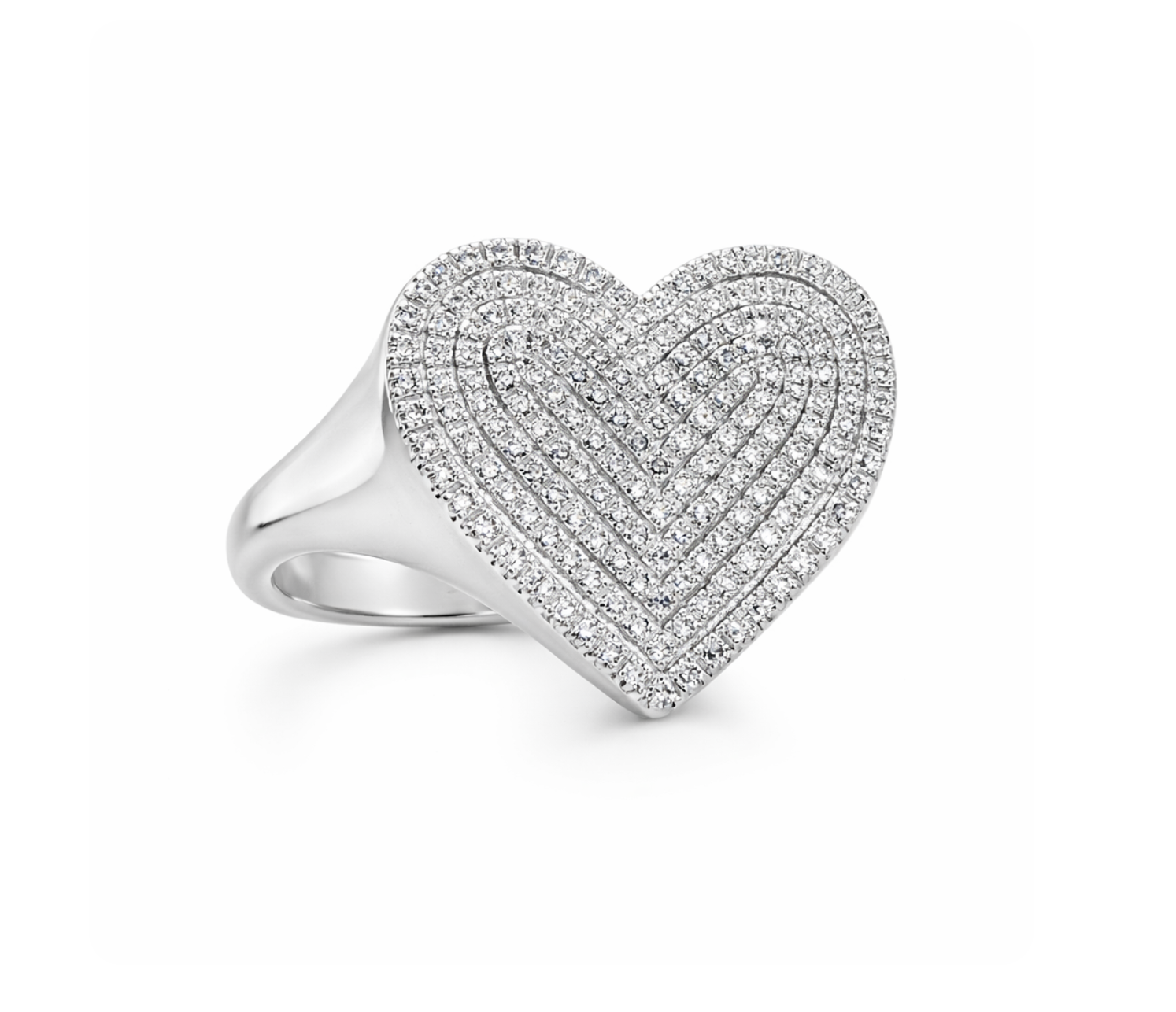 PAVÉ DIAMOND HEART RING
