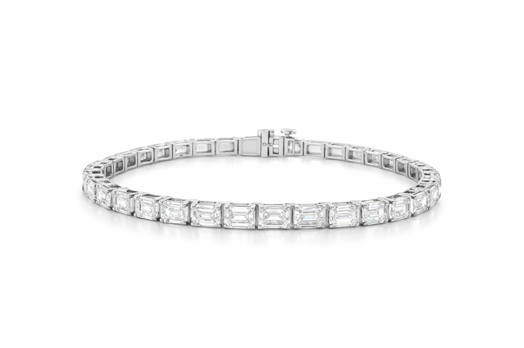 EMERALD CUT LAB DIAMOND TENNIS BRACELET