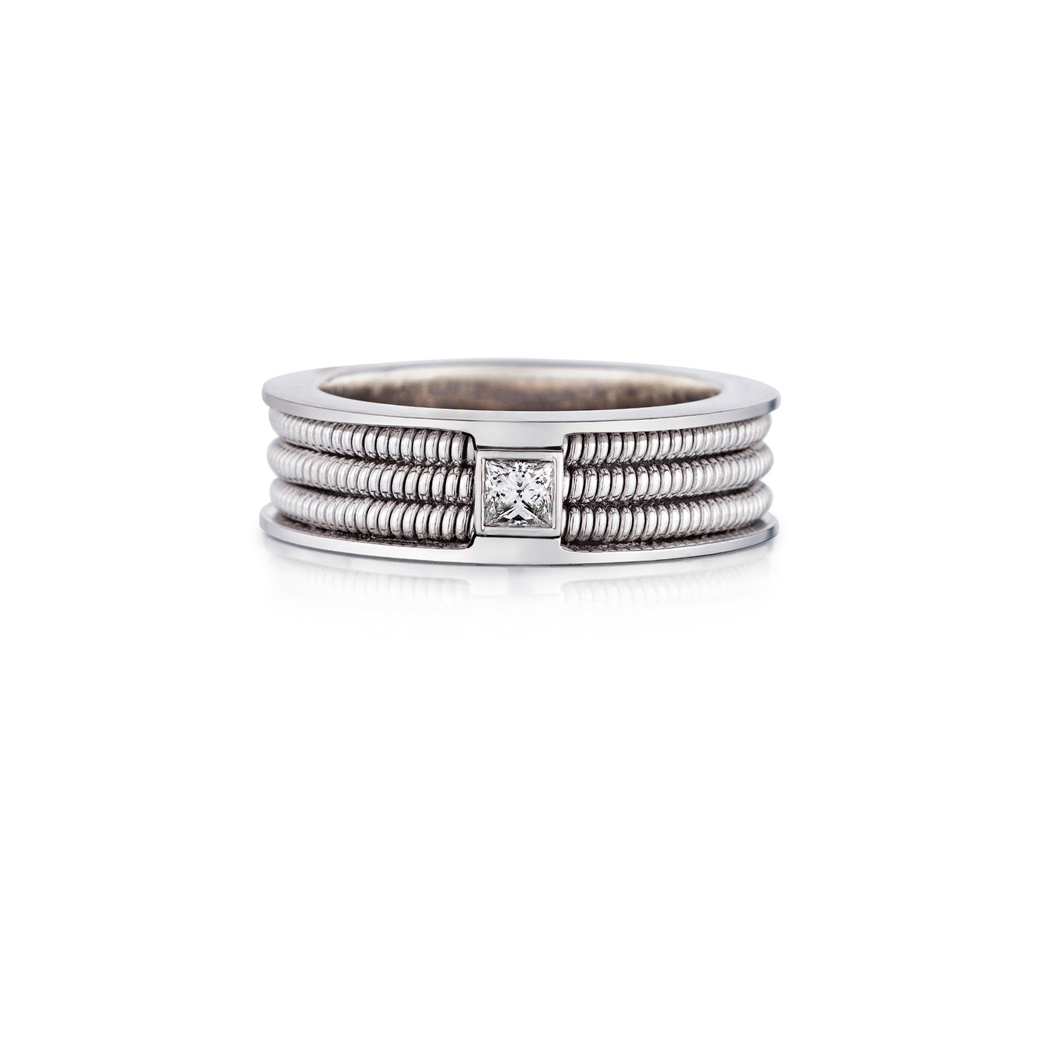 Round Brilliant Diamond Band