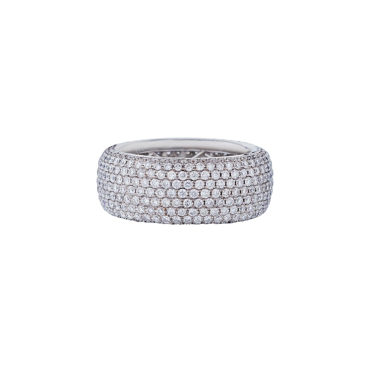 PAVÉ DIAMOND BAND