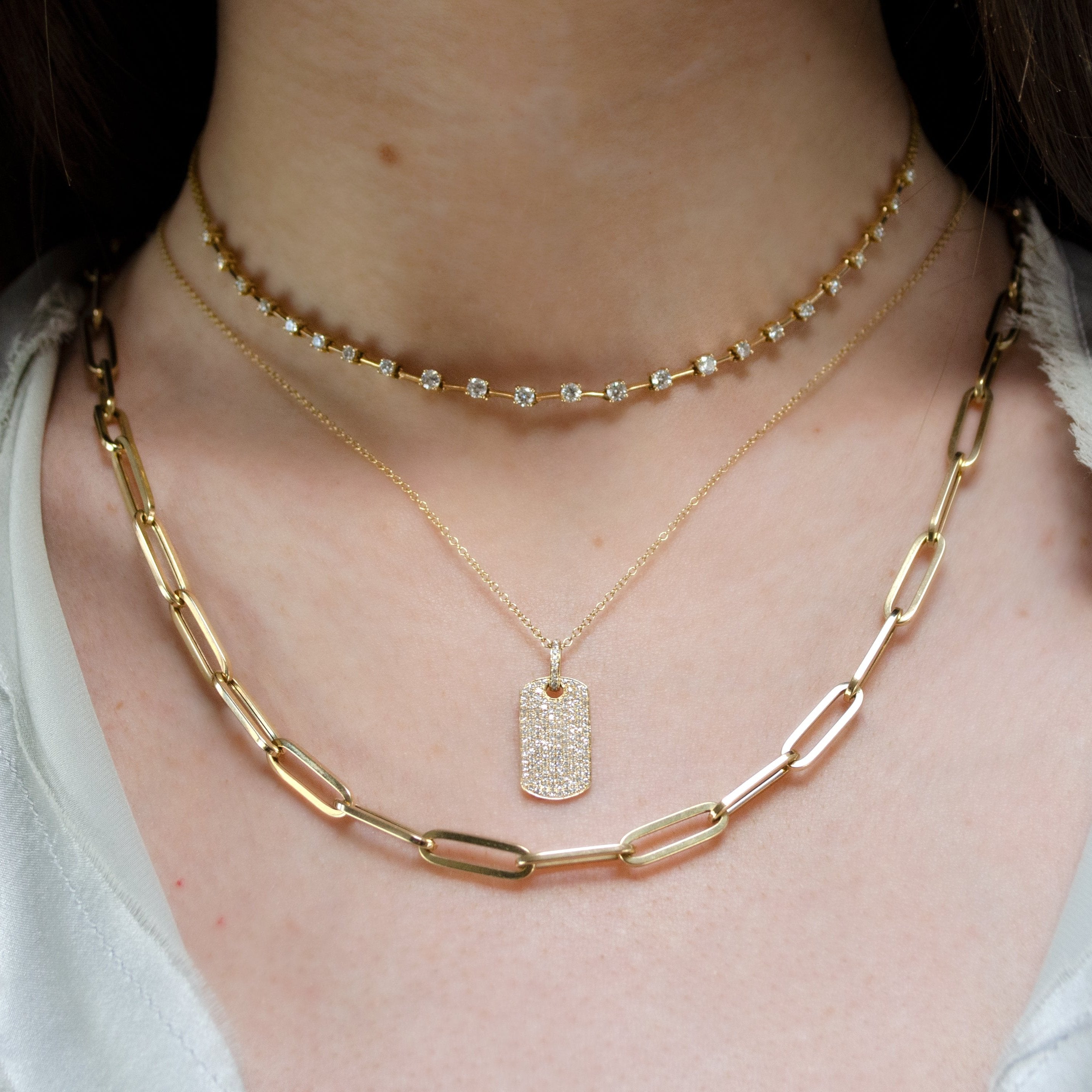 DIAMOND LINE NECKLACE