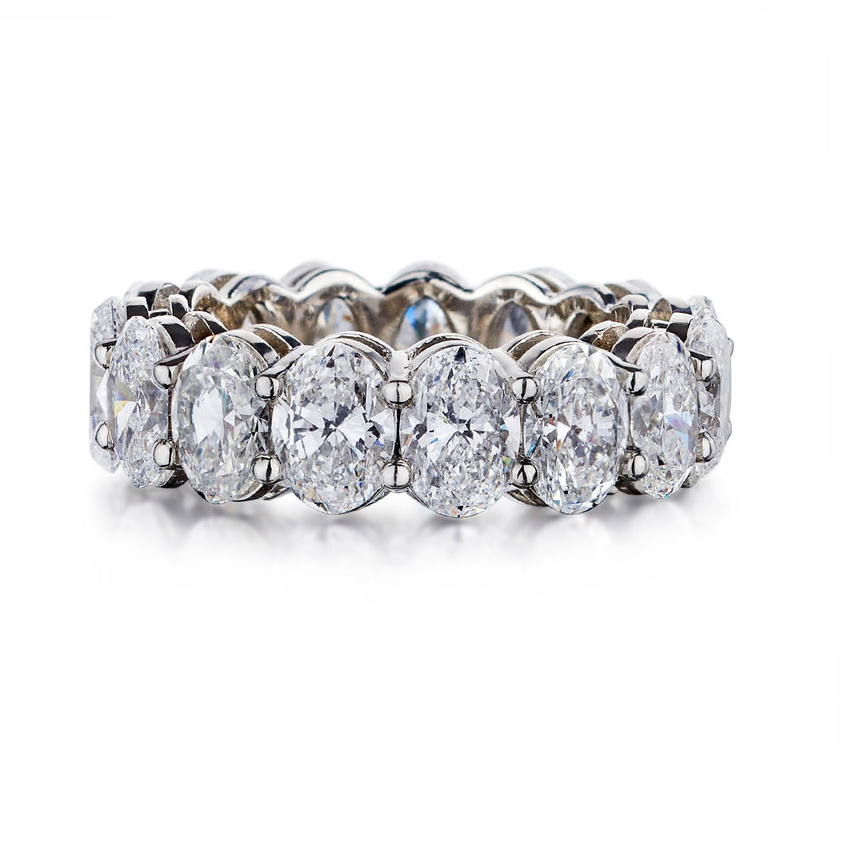 Shared Claw Oval Cut Diamond Eternity Band