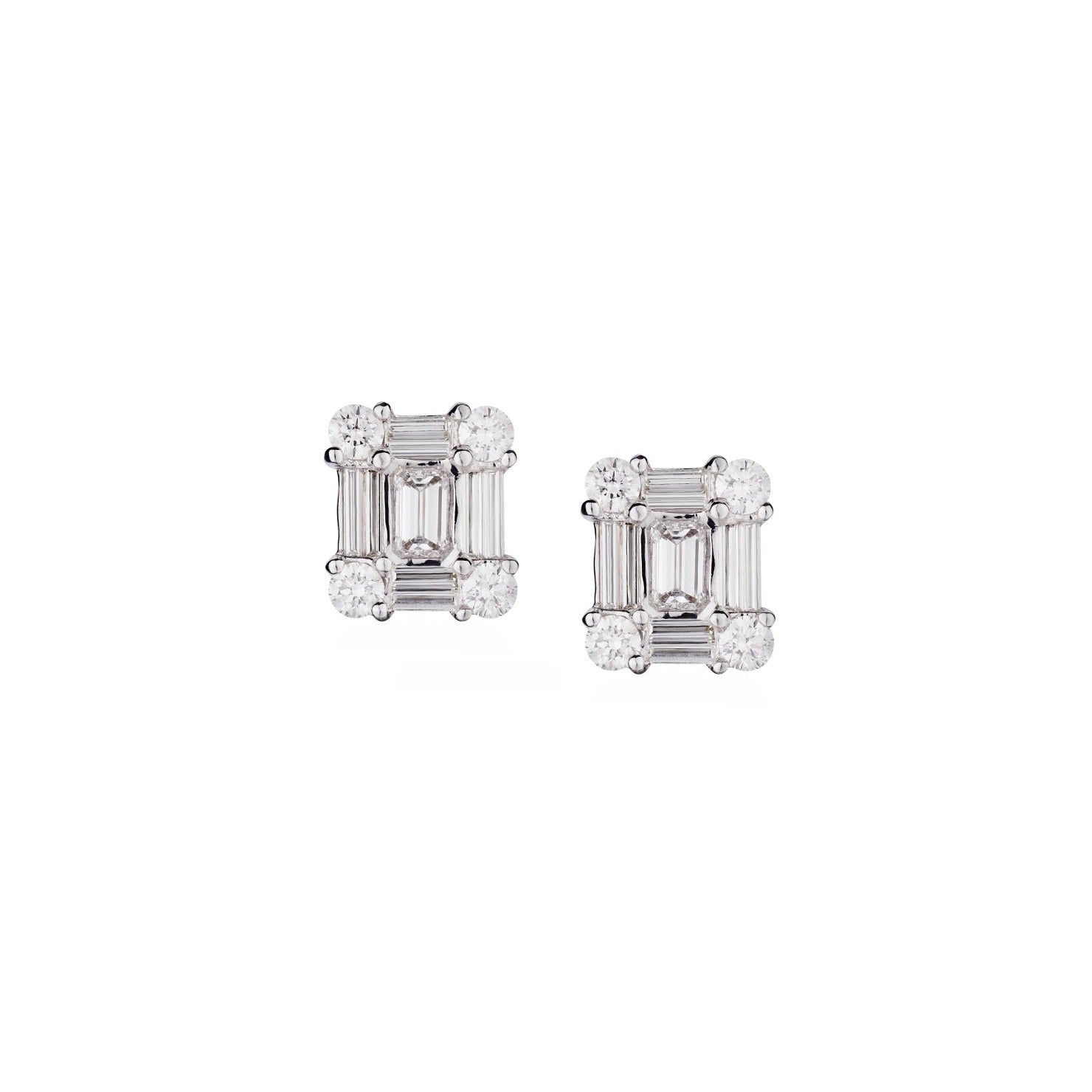 DIAMOND STUD EARRINGS