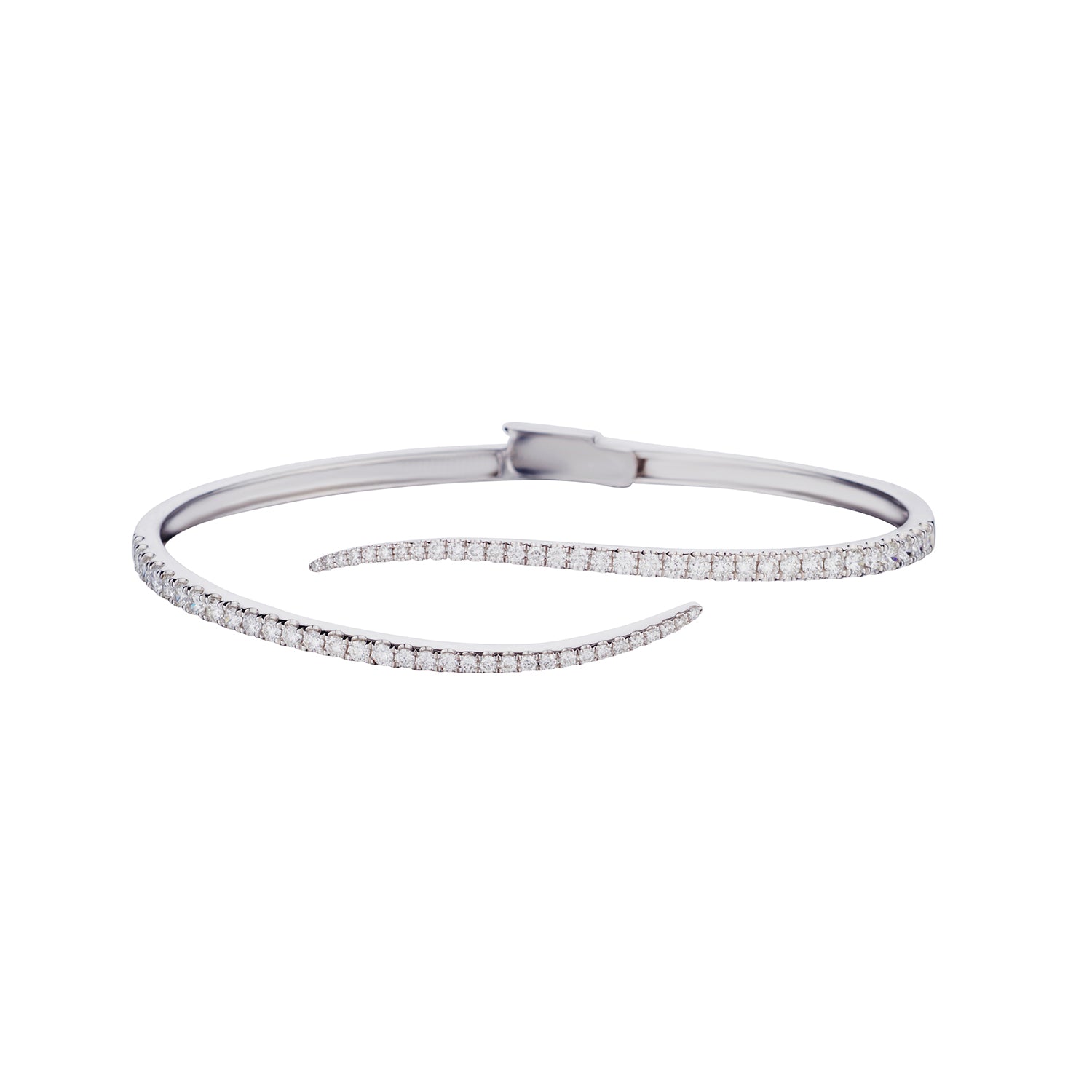 DIAMOND WAVE BANGLE