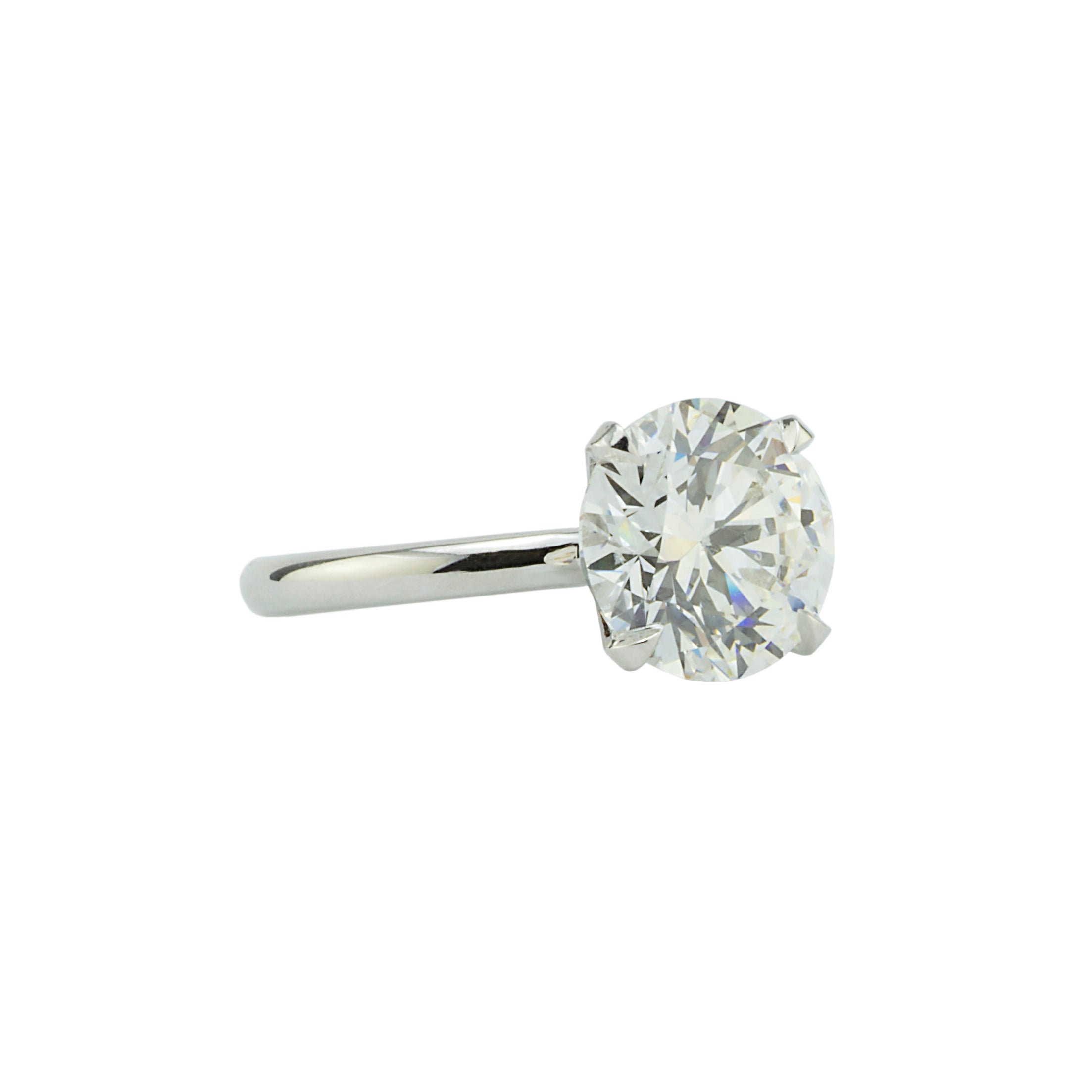 Round Brilliant Cut Diamond Ring